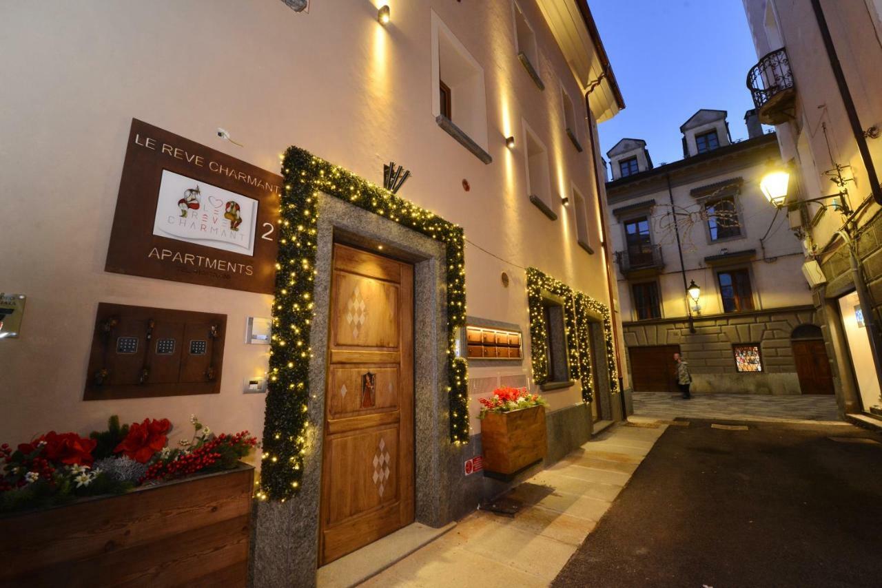 Le Reve Charmant Apartments - Via Sant'Orso,2 Aosta Zewnętrze zdjęcie